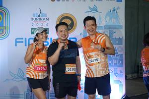 BIB: 
                            <button type="button" onclick="openModal(23605285)" class="btn btn-primary btn-sm float-right btn-popup" data-toggle="modal" data-target=".modal-high-quality">
                        <i class="fas fa-shopping-cart"></i> Add to Cart
                    </button>
                                            <button type="button" onclick="isThisMe(23605285, true)" class="btn btn-success btn-sm float-right btn-popup btn-isme hidden" data-toggle="tooltip" data-placement="bottom" title="นี่คือรูปของคุณใช่ไหม คลิกที่นี่เพื่อเอาเข้าอัลบั้ม">
                        <i class="fas fa-plus"></i> Add to album
                    </button>
                    <button type="button" onclick="isThisMe(23605285, false)" class="btn btn-warning btn-sm float-right btn-popup btn-isnotme hidden">
                        <i class="fas fa-ban"></i> Remove from album
                    </button>